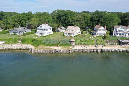 Our aerial photography for real estate listings captures the attention of potential buyers with stunning images from unique perspectives, showcasing properties in the best light.