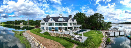 Why Architects Trust Our Drone Services
Professional Expertise: Our team works closely with architects to deliver visuals tailored to their specific needs.
Advanced Technology: We use state-of-the-art drones to ensure the highest quality imagery and data.
Custom Solutions: We adapt our services to suit each projects unique requirements.
Safety and Compliance: Our licensed drone operators follow all FAA regulations, ensuring safe and reliable operations.