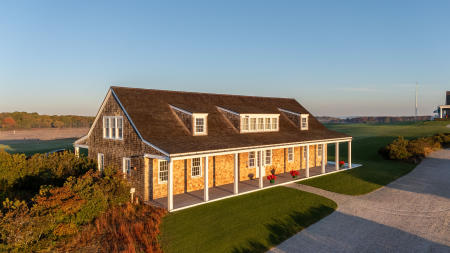 Why Architects Trust Our Drone Services
Professional Expertise: Our team works closely with architects to deliver visuals tailored to their specific needs.
Advanced Technology: We use state-of-the-art drones to ensure the highest quality imagery and data.
Custom Solutions: We adapt our services to suit each projects unique requirements.
Safety and Compliance: Our licensed drone operators follow all FAA regulations, ensuring safe and reliable operations.